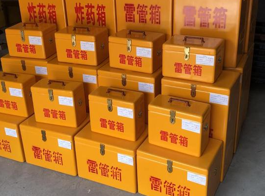 凤庆玻璃钢雷管箱的使用寿命一般是多少？